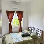 Kampung Boi Homestay